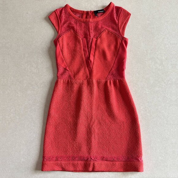 The Kooples Fancy Crepe and Lace Dress ASO Clara Oswald - Picture 3 of 9